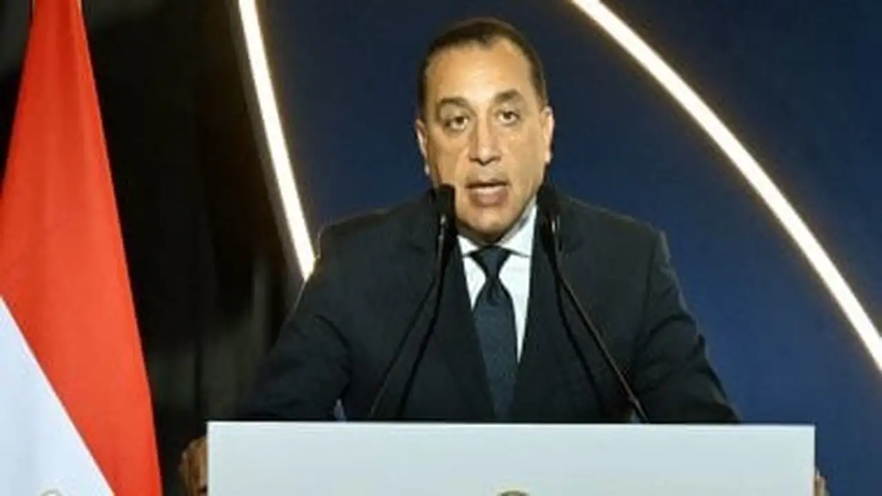 رئيس الوزراء يستعرض نتائج المرحلة الأولى من برنامج التعاون بين مصر والمنظمة الاقتصادية